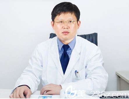 青島壹美整形醫(yī)院魏邦敏副院長(zhǎng)