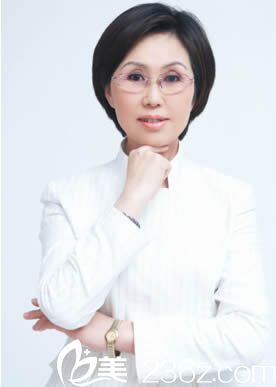 白莉醫(yī)生照片 白莉醫(yī)生照片