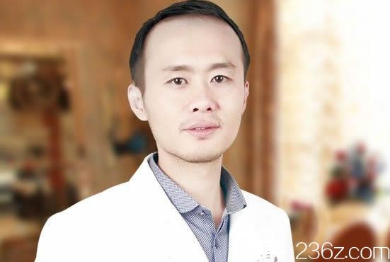 眼鼻整形醫(yī)生馮守運(yùn)院長 眼鼻整形醫(yī)生馮守運(yùn)院長