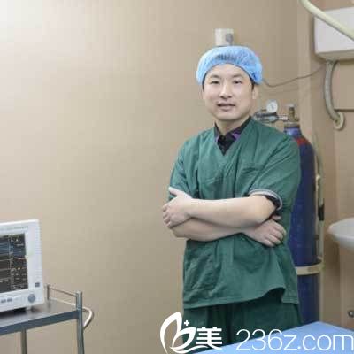 武漢愛(ài)美匯整形醫(yī)生瞿敏 武漢愛(ài)美匯整形醫(yī)生瞿敏