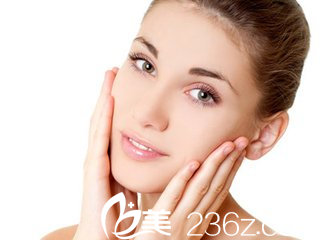 玻尿酸與<span style= 玻尿酸與<span style=