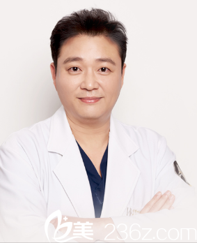 韓國現(xiàn)代美學(xué)整形醫(yī)院黃院長 韓國現(xiàn)代美學(xué)整形醫(yī)院黃院長