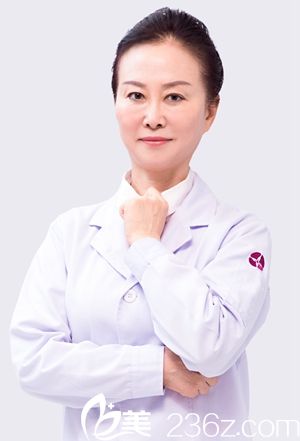 宋燕哲 大連新華美天醫(yī)療美容醫(yī)院院長.jpg 宋燕哲 大連新華美天醫(yī)療美容醫(yī)院院長.jpg