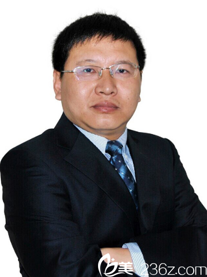 廣州健麗醫(yī)美院長(zhǎng)曹寶濟(jì) 廣州健麗醫(yī)美院長(zhǎng)曹寶濟(jì)