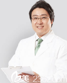 韓國(guó)TL整形醫(yī)院任重赫醫(yī)生 韓國(guó)TL整形醫(yī)院任重赫醫(yī)生