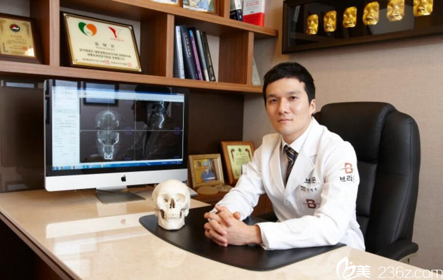 李政勛 院長(zhǎng) 李政勛 院長(zhǎng)