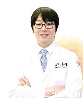 李宰秀院長 李宰秀院長