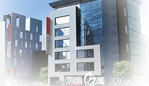 JJ洪鎮(zhèn)柱整形外科醫(yī)院