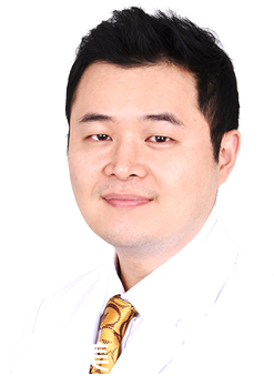 JJ洪鎮(zhèn)柱整形外科醫(yī)院柳京翰院長 JJ洪鎮(zhèn)柱整形外科醫(yī)院柳京翰院長