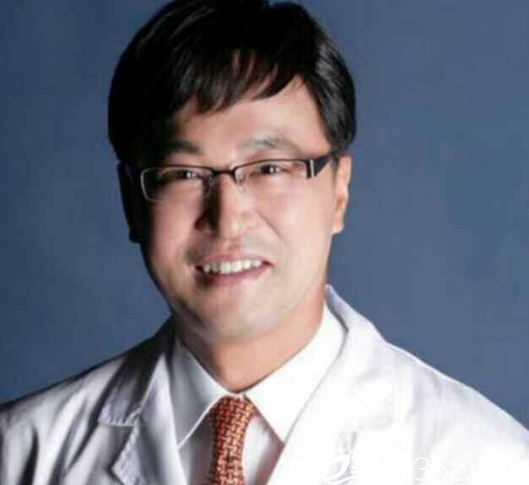 吳世元院長(zhǎng)