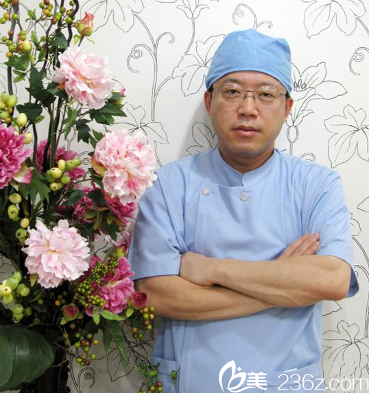 崔鐘武院長(zhǎng)