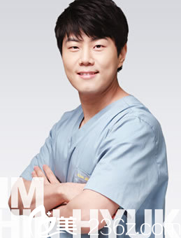 韓國麗妍K整形醫(yī)院金新赫 整形醫(yī)生 韓國麗妍K整形醫(yī)院金新赫 整形醫(yī)生