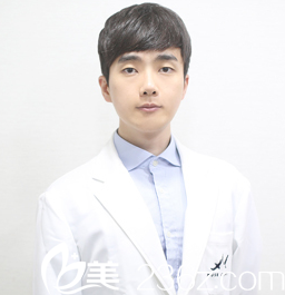 韓國繆慈整形醫(yī)院白承源 韓國繆慈整形醫(yī)院白承源