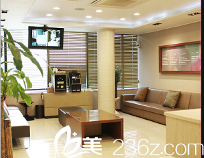 韓國嫵麗整形外科隆胸手術(shù)效果好不好？假體隆胸真人案例