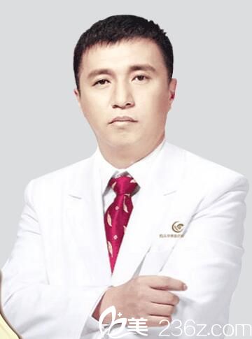 包頭華美整形美容特邀醫(yī)生劉濤 包頭華美整形美容特邀醫(yī)生劉濤