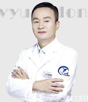 <!--<i data=20240703-sp></i>-->院長 <!--<i data=20240703-sp></i>-->院長