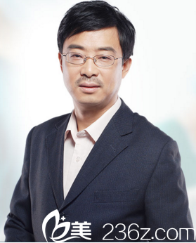 重慶賽格爾整形美容醫(yī)院院長馬強(qiáng)