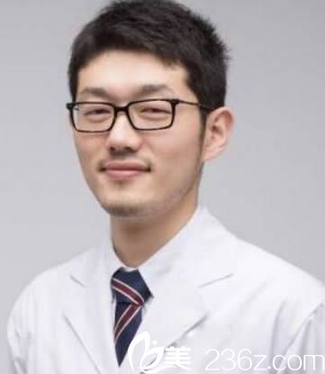 馬行醫(yī)生照片 馬行醫(yī)生照片