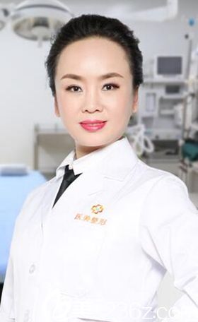 鄧艷明 長春醫(yī)美整形醫(yī)院文繡部主任 鄧艷明 長春醫(yī)美整形醫(yī)院文繡部主任