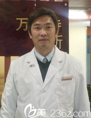 李英春 信陽東方藝美容醫(yī)院特聘醫(yī)生