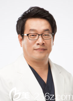 韓國明星線starline整形外科醫(yī)院樸成哲院長 韓國明星線starline整形外科醫(yī)院樸成哲院長