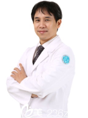 韓國拉本(LABOM)整形外科醫(yī)院沈祐辰院長 韓國拉本(LABOM)整形外科醫(yī)院沈祐辰院長