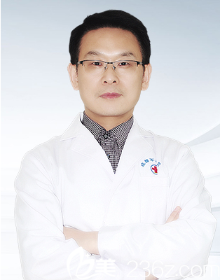 成都軍建醫(yī)院整形美容王先松