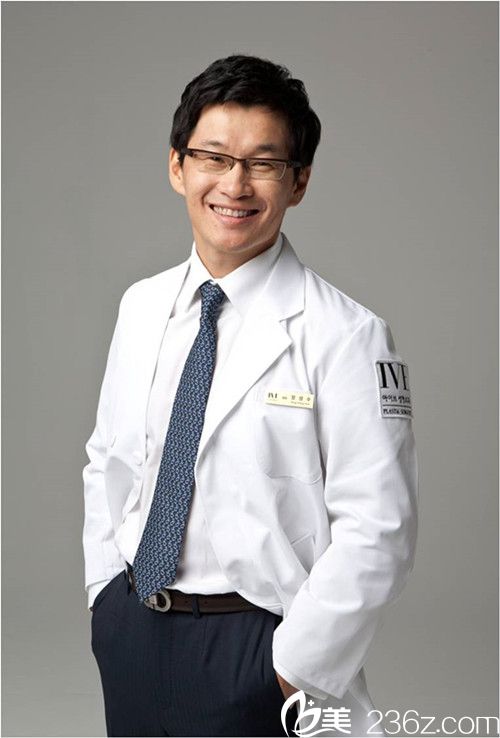 韓國IVE愛膚愛福整形外科醫(yī)院院長張誠洙