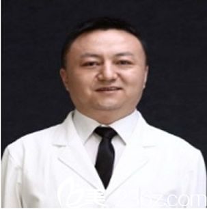 蘭州明倫整形團隊醫(yī)生馮建業(yè) 蘭州明倫整形團隊醫(yī)生馮建業(yè)