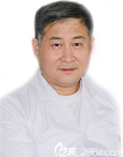 蘭州崔大夫整形醫(yī)院外科醫(yī)生徐軍 蘭州崔大夫整形醫(yī)院外科醫(yī)生徐軍