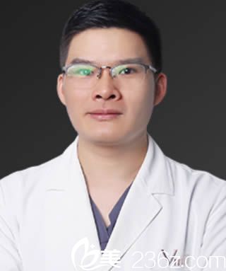 林高萍醫(yī)生照片 林高萍醫(yī)生照片