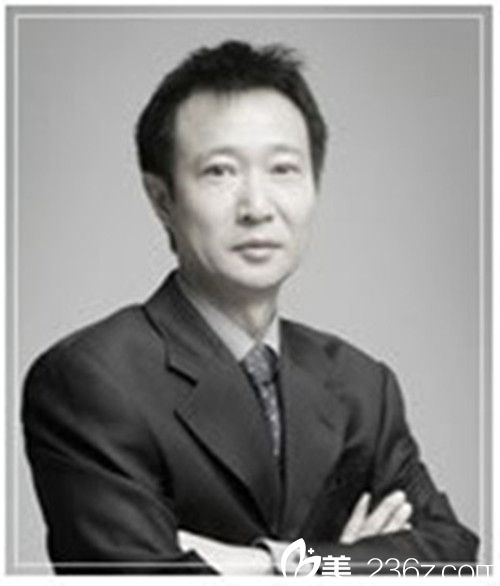 韓國(guó)LUX整形外科醫(yī)院院長(zhǎng)Ryu Jung Ha 韓國(guó)LUX整形外科醫(yī)院院長(zhǎng)Ryu Jung Ha