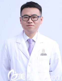 安徽合肥華美整形美容醫(yī)院注射美容副院長張瑞鵬 安徽合肥華美整形美容醫(yī)院注射美容副院長張瑞鵬
