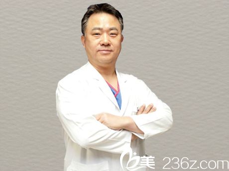 撫順博愛醫(yī)療美容機(jī)構(gòu)黃昭敏醫(yī)生