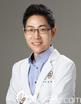 羅允采院長(zhǎng) 羅允采院長(zhǎng)