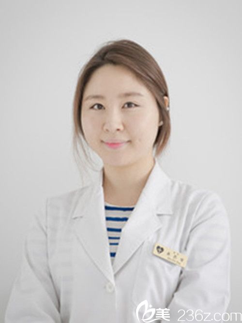 韓國史丹利皮膚整形醫(yī)院院長尹聖恩 韓國史丹利皮膚整形醫(yī)院院長尹聖恩