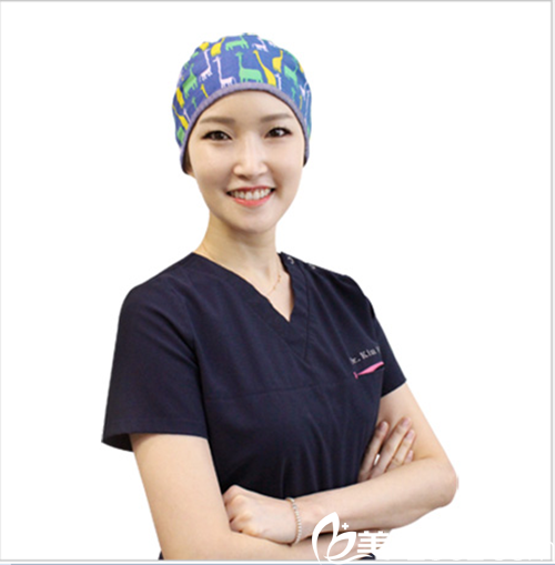 韓國(guó)狎鷗亭TOPLINE整形醫(yī)院院長(zhǎng)金惠潤(rùn)