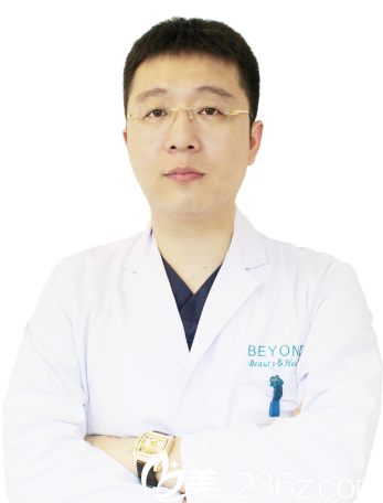 深圳貝漾美天醫(yī)療美容門診部整形科胡佰春院長