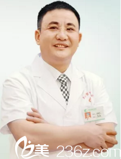 曹家整形創(chuàng)始人曹新成