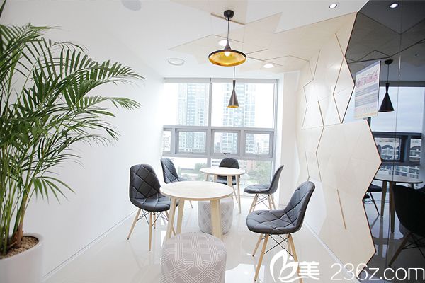 韓國多美美容整形醫(yī)院等候區(qū) 韓國多美美容整形醫(yī)院等候區(qū)