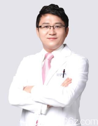 韓國(guó)BE&ME整形醫(yī)院金一建 韓國(guó)BE&ME整形醫(yī)院金一建