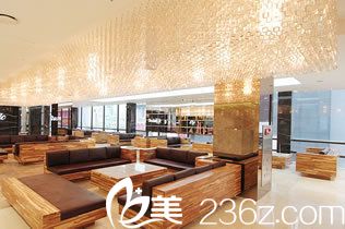 韓國(guó)V整形醫(yī)院大廳 韓國(guó)V整形醫(yī)院大廳
