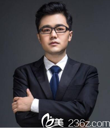 成都藝星醫(yī)療美容醫(yī)院方鼎堃 成都藝星醫(yī)療美容醫(yī)院方鼎堃