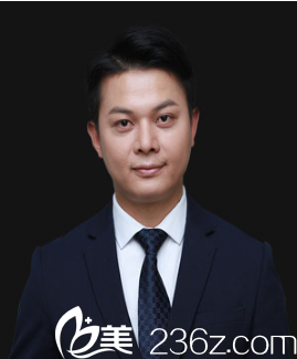 成都藝星整形美容醫(yī)院何佳醫(yī)生