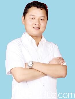 楊濤 信陽金霞整形美容醫(yī)院主任醫(yī)師 楊濤 信陽金霞整形美容醫(yī)院主任醫(yī)師