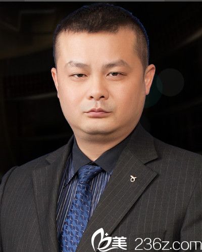 高偉 南寧愛思特口腔頜面整形醫(yī)生 高偉 南寧愛思特口腔頜面整形醫(yī)生