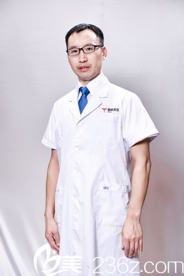 武漢亞韓整形醫(yī)生趙貴慶 武漢亞韓整形醫(yī)生趙貴慶