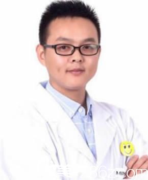 福州瑪恩整形醫(yī)院徐杰醫(yī)生照片