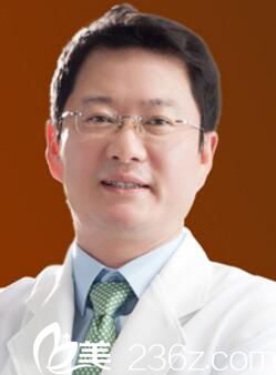 韓國江南THEM皮膚科院長李學(xué)圭 韓國江南THEM皮膚科院長李學(xué)圭