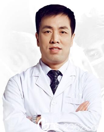 重慶華美整形美容醫(yī)院梁曉健 重慶華美整形美容醫(yī)院梁曉健